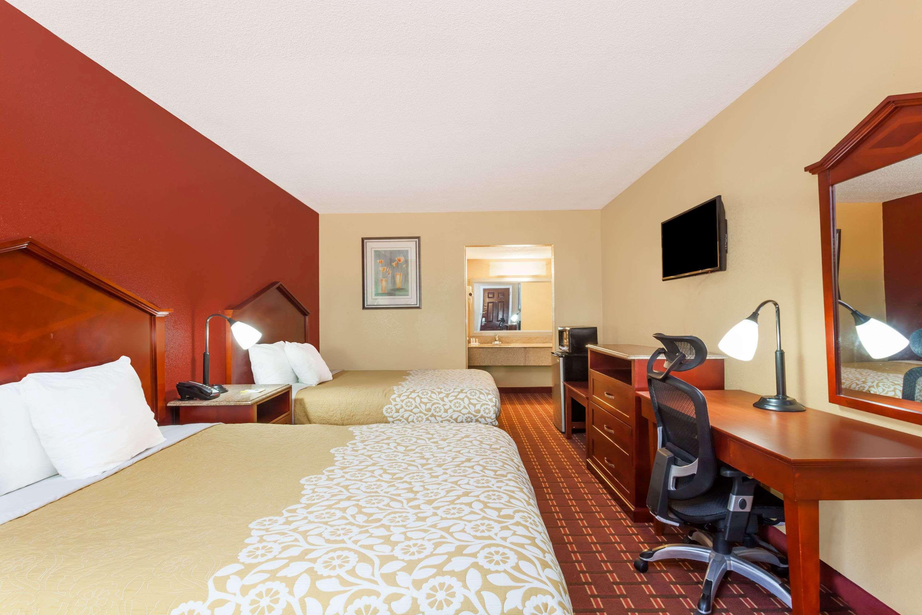 Days Inn By Wyndham Columbia Eksteriør bilde